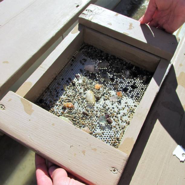 XXX縣石英砂生產(chǎn)線建設(shè)項目可行性研究報告